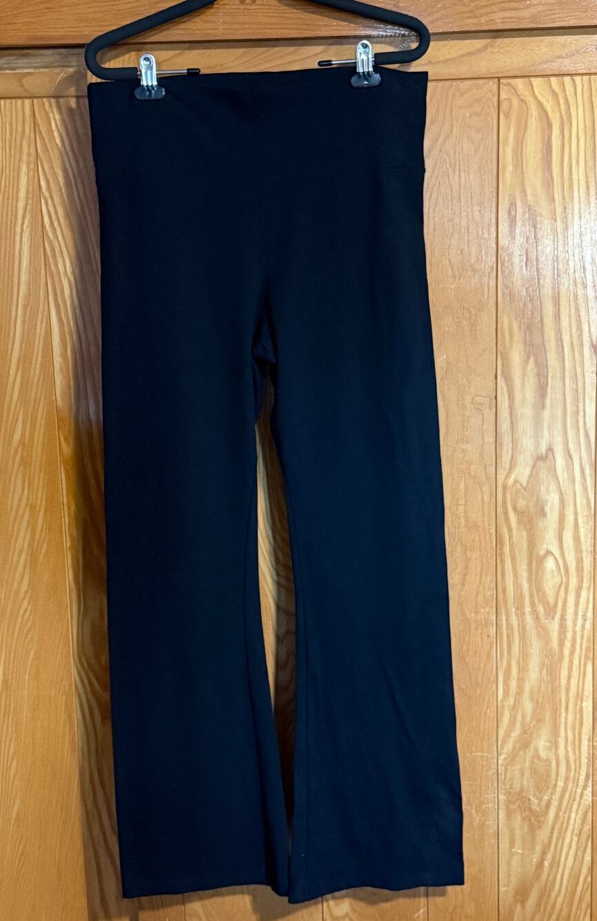 NWT Victoria’s Secret Y2K Black Flared Yoga Pants, Size L